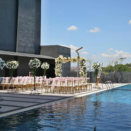 Geno Hotel Шах-Алам Экстерьер фото